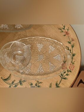 Set of four vintage Anchor Hocking clear pressed glass snack plates and cups